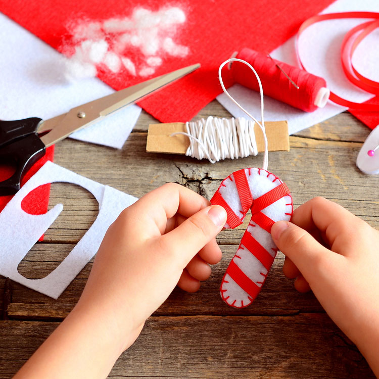 Make your own Christmas decorations